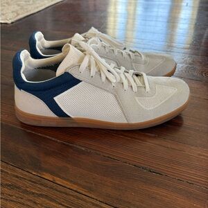 Rothys The RS01 Sneaker Mens - size 12 (but fits like 11.5)
